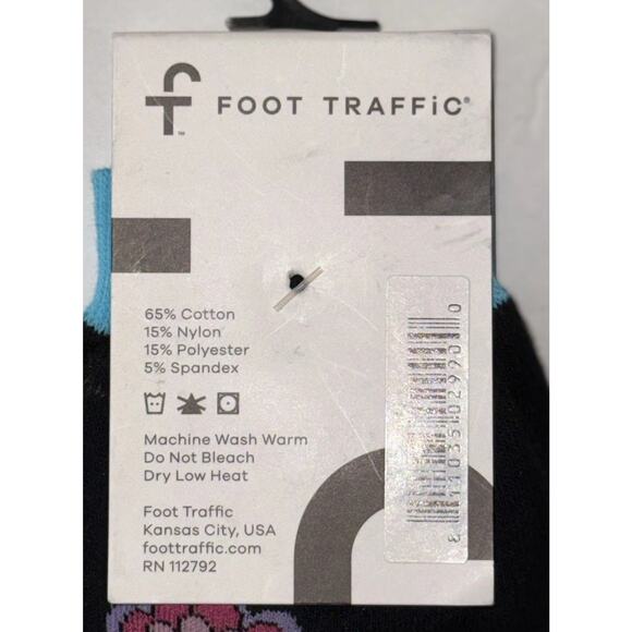Foot Traffic Women's Girl Power Flower Print Black Pink Crew Socks Sz 4-10 NWT - Picture 4 of 4